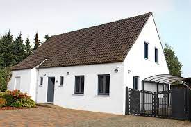 wit geschilderd huis isoleren