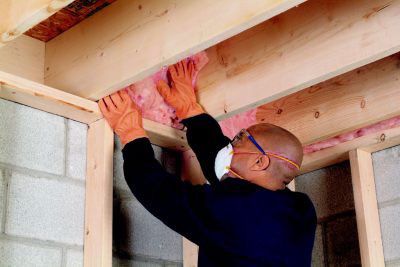 plafond isoleren tussen balken